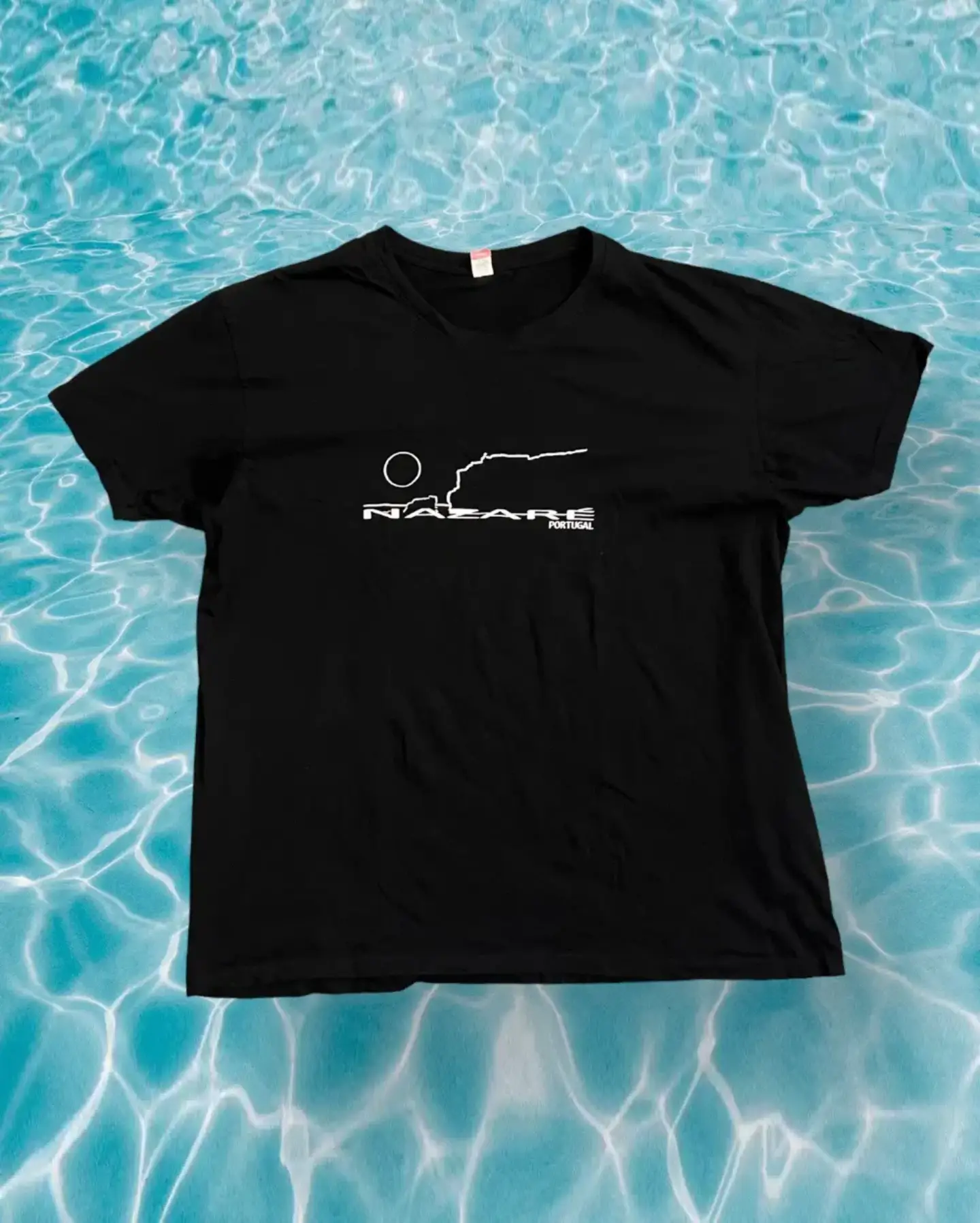 Somar Sick Vintage Nazare Portugal Tourism Tee (1) Somar Sick Vintage Nazare Portugal Tourism Tee (1)